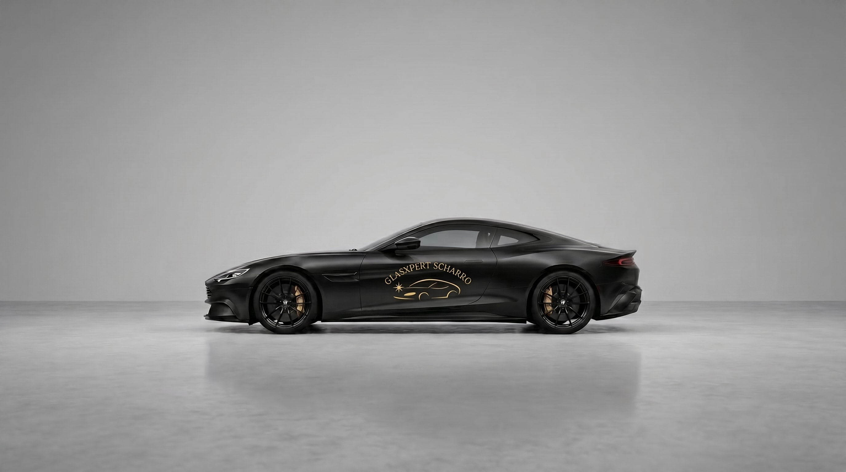 GlasXpert Scharro Showcar
